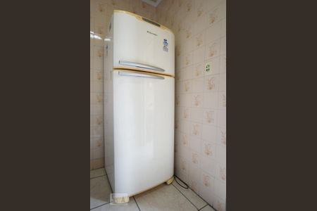 Cozinha (Geladeira) de apartamento à venda com 2 quartos, 62m² em Jardim Cocaia, Guarulhos