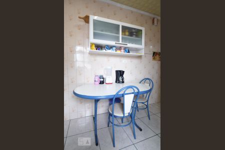 Cozinha (Armários) de apartamento à venda com 2 quartos, 62m² em Jardim Cocaia, Guarulhos