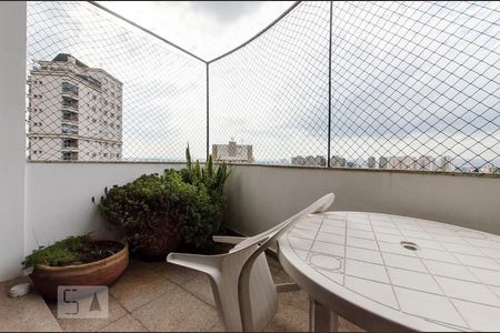 Varanda de apartamento à venda com 4 quartos, 369m² em Vila Suzana, São Paulo