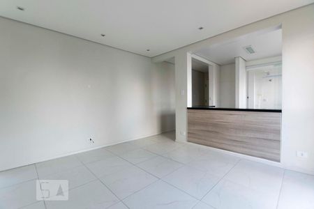 Sala de apartamento para alugar com 1 quarto, 47m² em Vila Firmiano Pinto, São Paulo