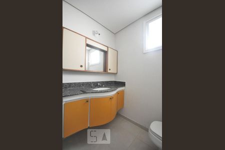 banheiro de apartamento para alugar com 3 quartos, 115m² em Cidade Monções, São Paulo