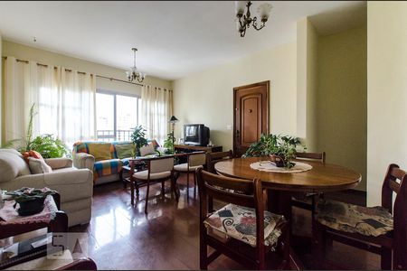 Sala de apartamento à venda com 3 quartos, 110m² em Vila Pompéia, São Paulo