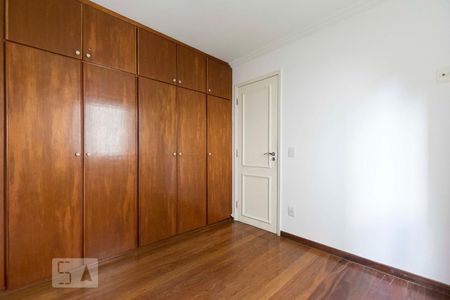 Quarto 2 de apartamento à venda com 2 quartos, 68m² em Moema, São Paulo