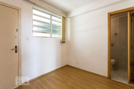 Sala de apartamento para alugar com 2 quartos, 52m² em Liberdade, São Paulo