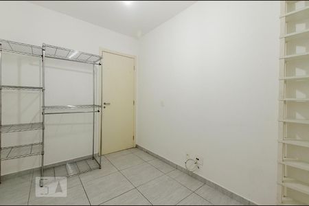 Quarto 2 de apartamento para alugar com 2 quartos, 47m² em Vila Andrade, São Paulo