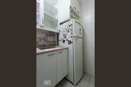 1o. Andar - Cozinha (Geladeira) de apartamento à venda com 2 quartos, 78m² em Indianópolis, São Paulo