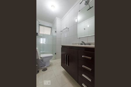 Banheiro de apartamento para alugar com 3 quartos, 120m² em Brooklin Paulista, São Paulo