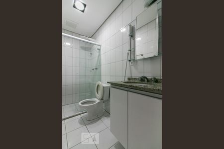 Banheiro de apartamento para alugar com 2 quartos, 85m² em Baeta Neves, São Bernardo do Campo