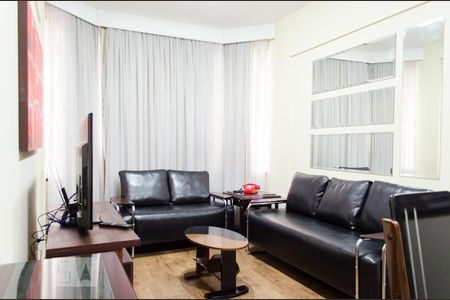 Sala de apartamento para alugar com 1 quarto, 50m² em Centro, Campinas