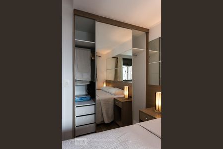 Quarto de apartamento para alugar com 1 quarto, 40m² em Brooklin Paulista, São Paulo