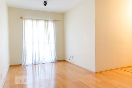 Sala de apartamento à venda com 3 quartos, 67m² em Vila Industrial, Campinas