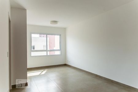 Sala de apartamento para alugar com 1 quarto, 49m² em Campestre, Santo André