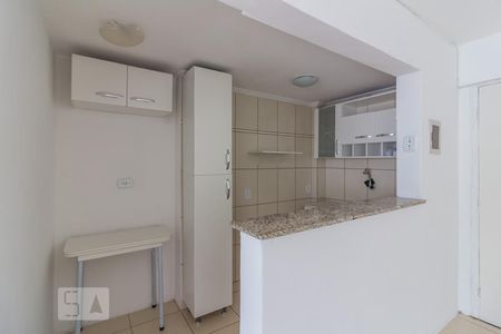 Cozinha de kitnet/studio para alugar com 1 quarto, 28m² em Bela Vista, São Paulo