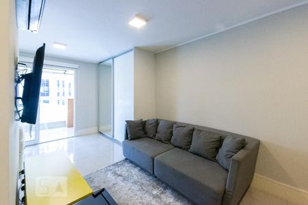 Sala de kitnet/studio para alugar com 1 quarto, 37m² em Vila Nova Conceição, São Paulo