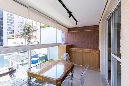 Varanda de kitnet/studio para alugar com 1 quarto, 37m² em Vila Nova Conceição, São Paulo