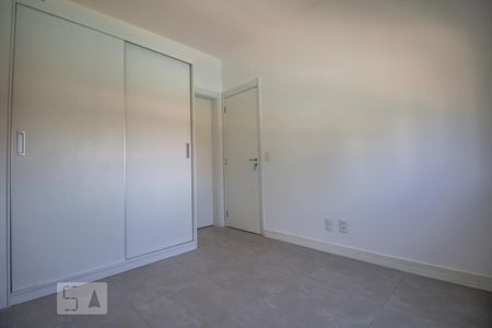 Quarto suíte  de apartamento para alugar com 2 quartos, 70m² em Pinheiros, São Paulo