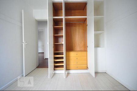 armário do quarto  1 de apartamento à venda com 3 quartos, 118m² em Vila Andrade, São Paulo