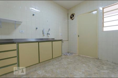 Cozinha de apartamento à venda com 2 quartos, 78m² em Perdizes, São Paulo