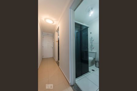 Corredor - entrada social de apartamento à venda com 1 quarto, 40m² em Barra Funda, São Paulo