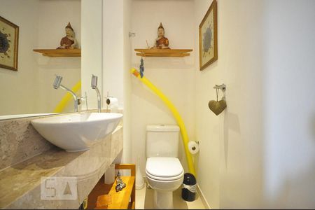 lavabo de kitnet/studio para alugar com 1 quarto, 50m² em Jardim Leonor, São Paulo