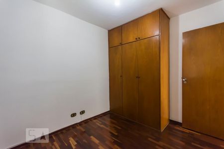 Quarto de apartamento para alugar com 2 quartos, 65m² em Vila Olímpia, São Paulo