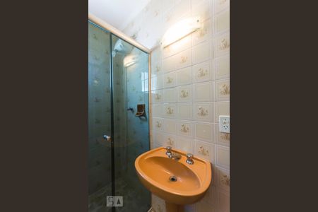 Banheiro de apartamento para alugar com 2 quartos, 65m² em Vila Olímpia, São Paulo