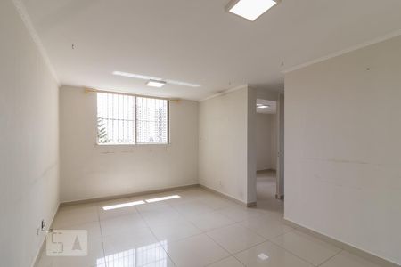 Apartamento para alugar com 62m², 2 quartos e 1 vagaSala