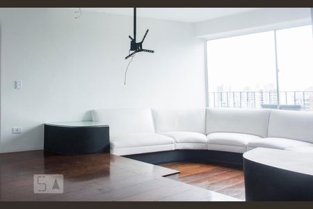 Sala de apartamento à venda com 2 quartos, 105m² em Vila Suzana, São Paulo