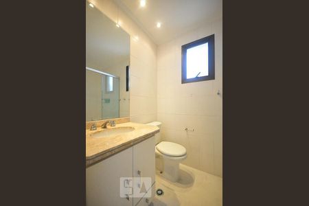 banheiro suíte  de apartamento à venda com 2 quartos, 70m² em Vila Andrade, São Paulo
