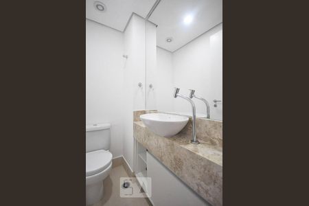 lavabo de apartamento para alugar com 1 quarto, 47m² em Jardim Leonor, São Paulo