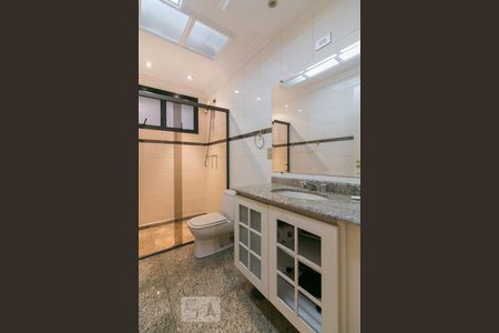 Banheiro de apartamento para alugar com 4 quartos, 300m² em Santa Paula, São Caetano do Sul