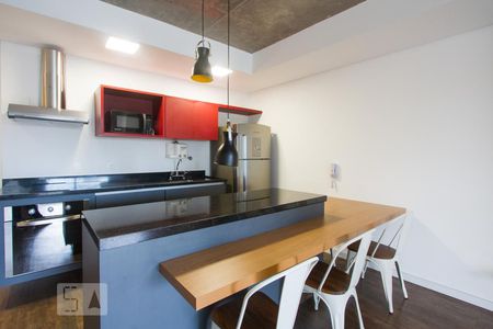 Cozinha de apartamento para alugar com 1 quarto, 69m² em Cidade Monções, São Paulo