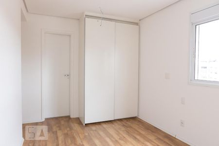 Suíte de apartamento à venda com 2 quartos, 135m² em Vila Ipojuca, São Paulo