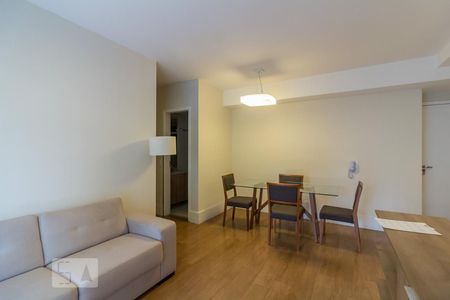 Sala de apartamento para alugar com 2 quartos, 64m² em Centro, São Paulo