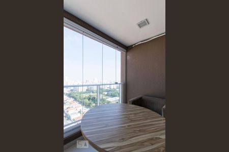 Varanda de kitnet/studio à venda com 1 quarto, 35m² em Vila Gomes Cardim, São Paulo