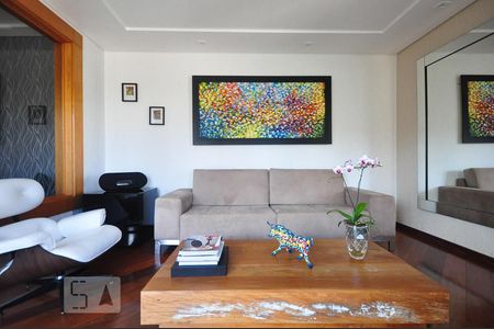 Apartamento para alugar com 170m², 3 quartos e 4 vagasdetalhe sala