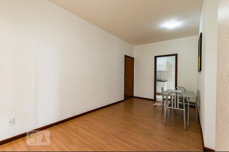 Sala de apartamento à venda com 3 quartos, 80m² em Chácara Primavera, Campinas