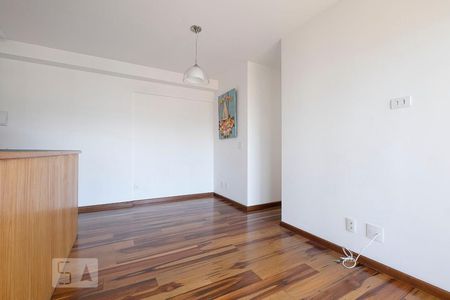 Sala de apartamento à venda com 2 quartos, 57m² em Sumaré, São Paulo