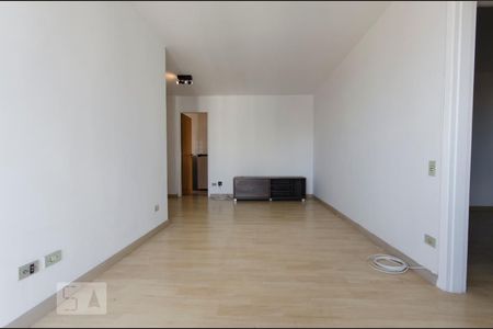 Sala de apartamento para alugar com 2 quartos, 70m² em Vila Madalena, São Paulo