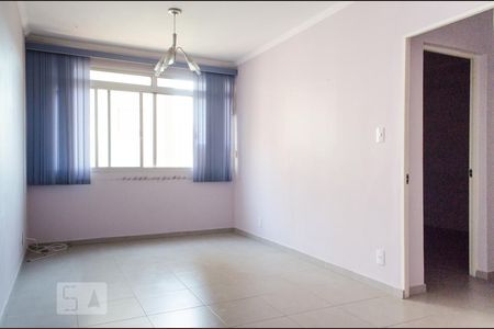 Apartamento à venda com 50m², 1 quarto e 1 vagaSala