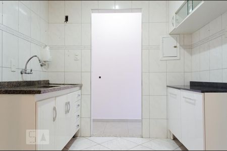 Cozinha de apartamento à venda com 1 quarto, 50m² em Botafogo, Campinas