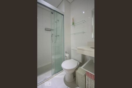 Banheiro de apartamento para alugar com 1 quarto, 36m² em Vila Cordeiro, São Paulo