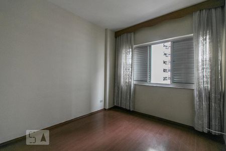 Quarto de apartamento à venda com 3 quartos, 70m² em Centro, Santo André