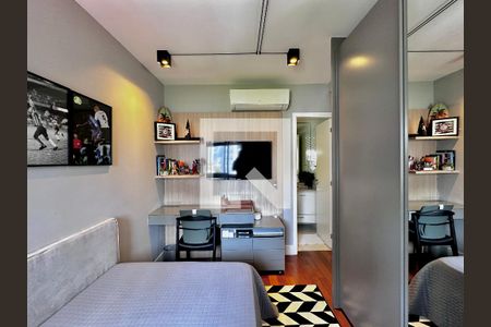 Apartamento à venda com 150m², 3 quartos e 2 vagas Apartamento à venda com 150m², 3 quartos e 2 vagasSuíte 3