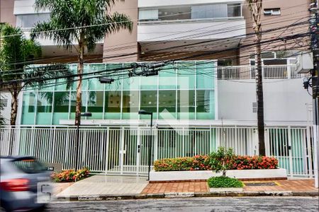 Apartamento à venda com 150m², 3 quartos e 2 vagas Apartamento à venda com 150m², 3 quartos e 2 vagasFachada
