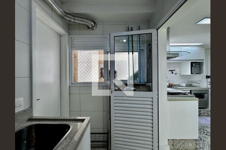 Apartamento à venda com 150m², 3 quartos e 2 vagas Apartamento à venda com 150m², 3 quartos e 2 vagasÁrea de Serviço