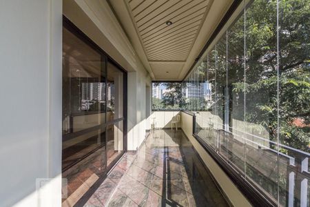 Varanda de apartamento à venda com 4 quartos, 320m² em Aclimação, São Paulo