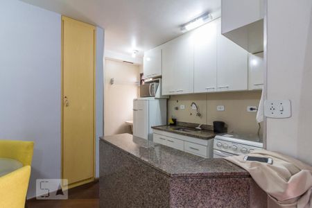 Cozinha de apartamento para alugar com 1 quarto, 62m² em Santa Cecília, São Paulo