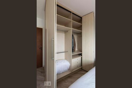 Quarto (Armários) de apartamento para alugar com 1 quarto, 67m² em Mooca, São Paulo