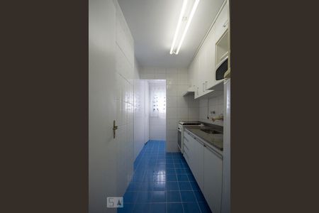 Cozinha de apartamento à venda com 1 quarto, 39m² em Santo Amaro, São Paulo
